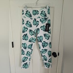 NWT XL Wildfox Tropical Banana Leaf Print Leggings, Compression, High Waist
